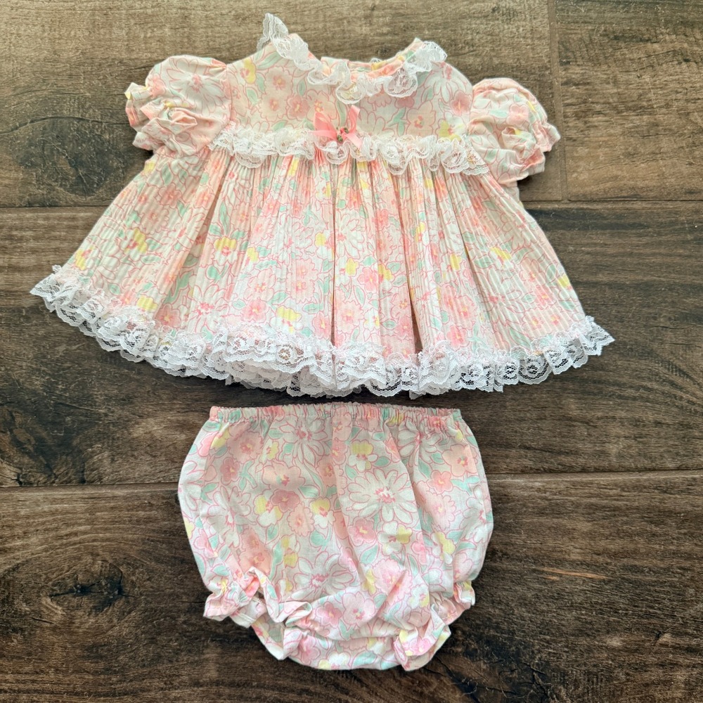 Roanna Vintage Baby Girls Floral Lace Pleated Dress and Bloomers, Pink, 0-6 mos